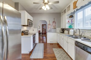 Nhà (3 Bedrooms) | Nội thất