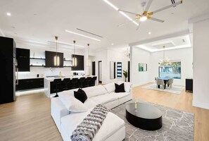Smart TV, fireplace, offices