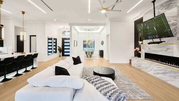 Smart TV, fireplace, offices
