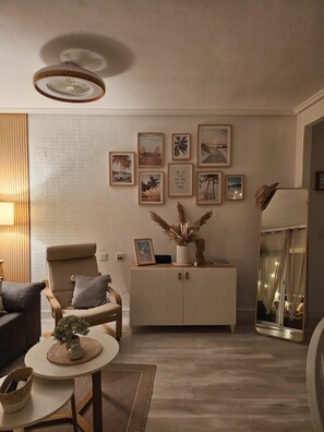 Interior - Casa Dorsya, near the beach, Torrevieja, Spain (Torrevieja)