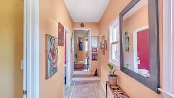 Cottage, 4 Bedrooms | Interior
