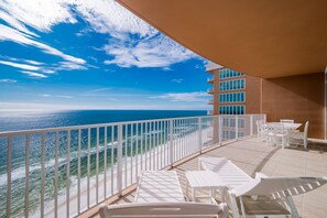 Condo, 3 quartos | Área da propriedade