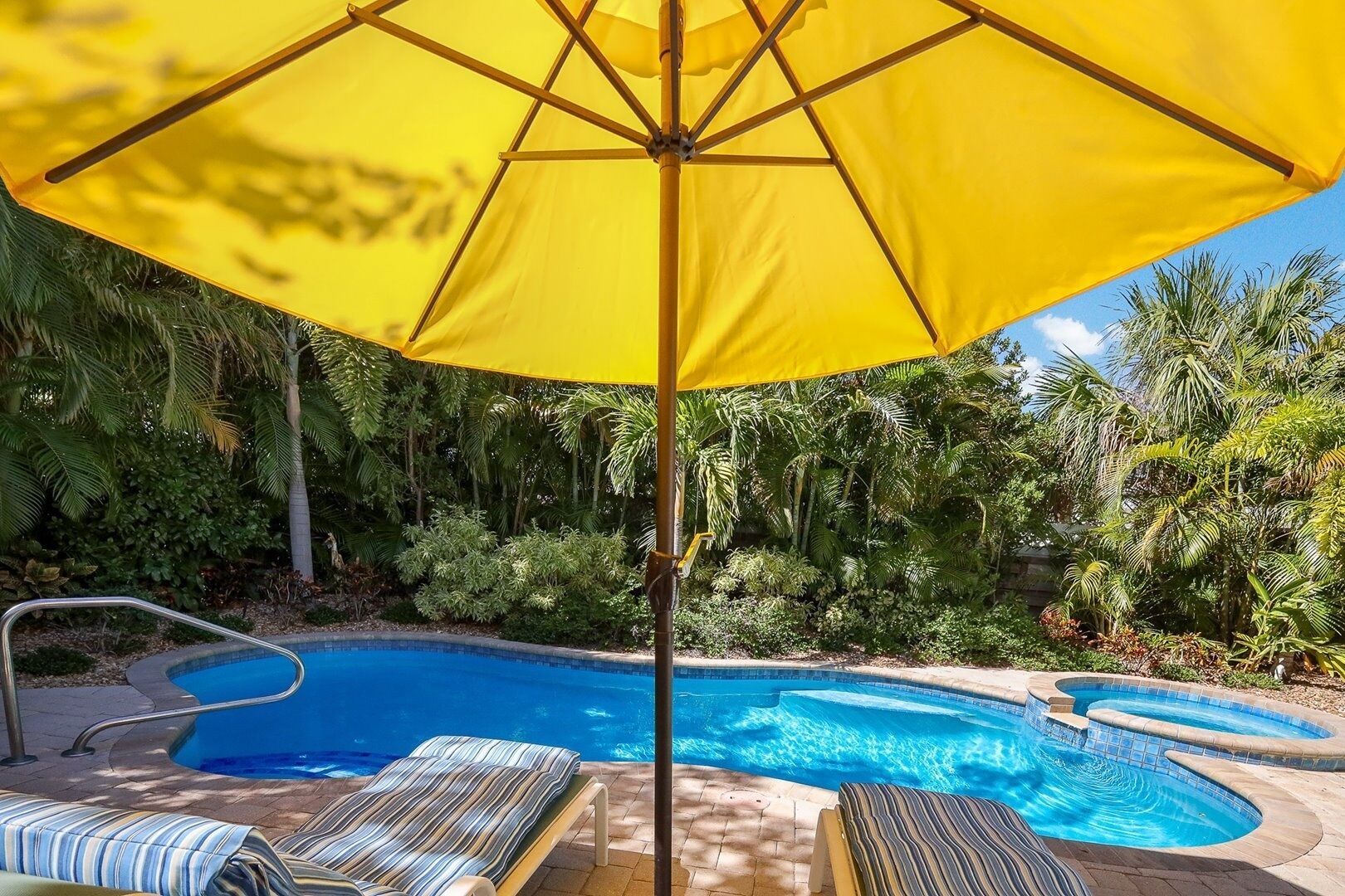 House, 2 Bedrooms | Pool