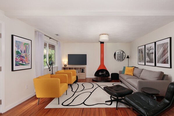 Casa, 2 habitaciones | Área de sala de estar
