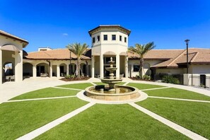 Exterior - New Vacation Home Champions Gate by Disney w/Pool! (Davenport)