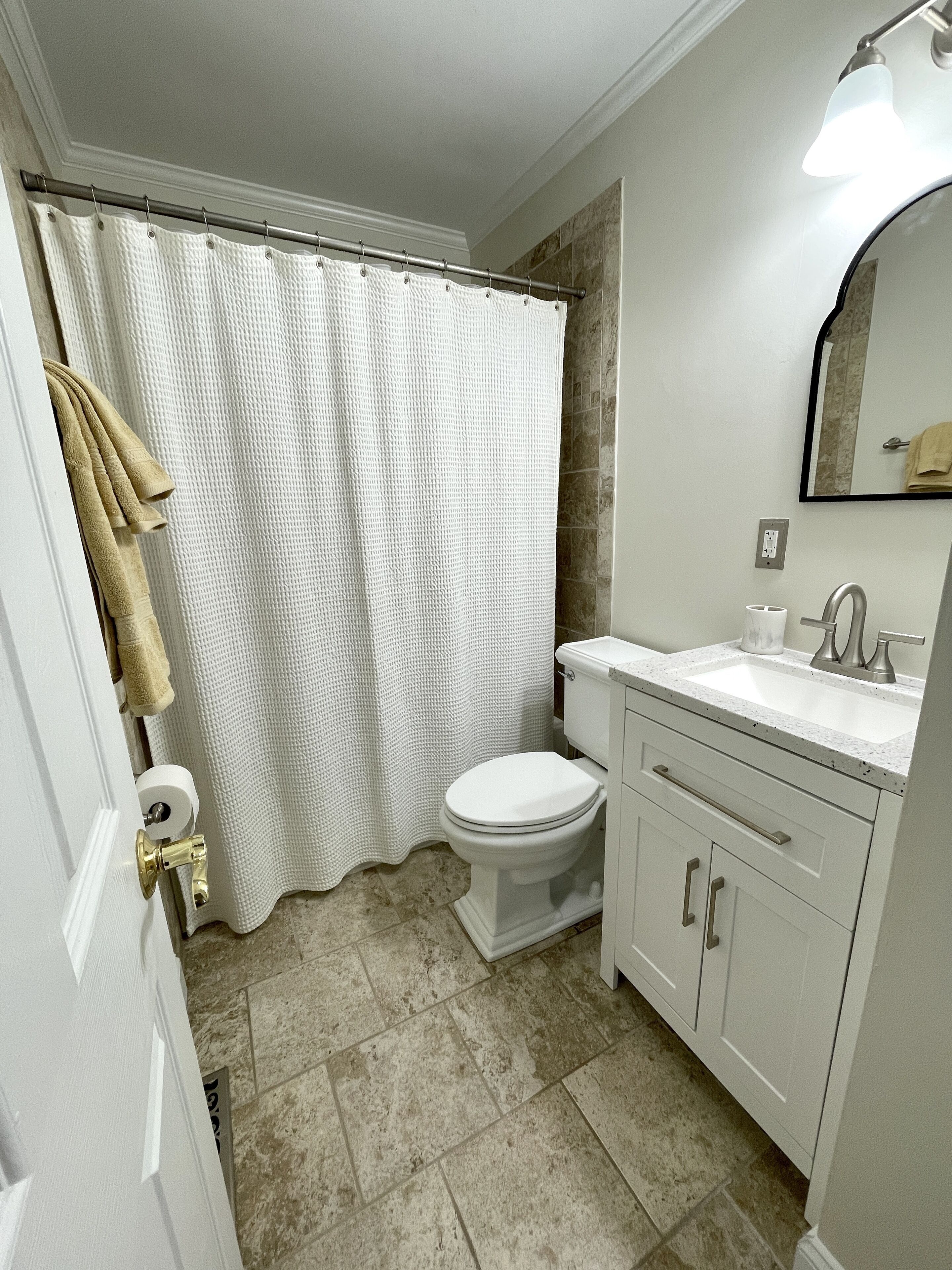 NEW Eastport Bungalow walkable to USNA, Restaurants, & Historic Annapolis