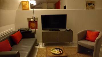 TV