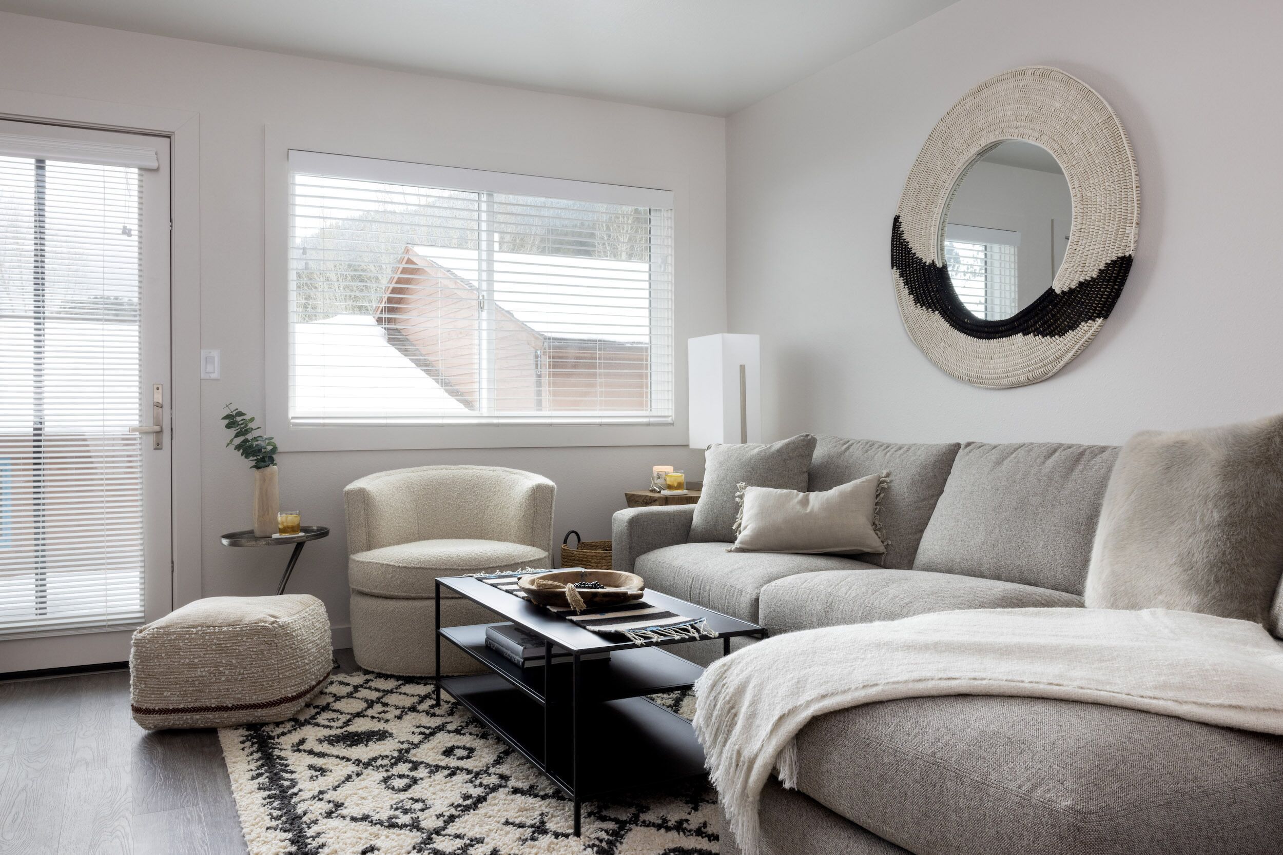 Outpost: Pitchfork 2204 - Close to Snow King and Town