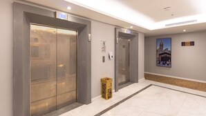 Interior entrance - Mysk Al haramain Hotel (Makkah)