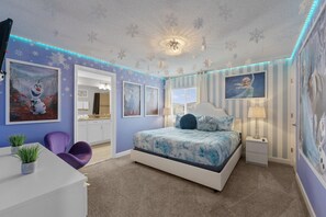 5 bedrooms, iron/ironing board, free WiFi, bed sheets