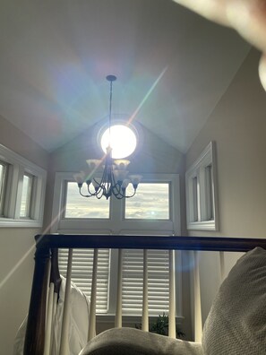5 habitaciones, tabla de planchar con plancha y wifi gratis 