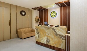 Reception - Treebo Gatiman (Dera Bassi)