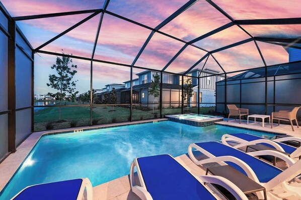 Piscine extérieure, piscine chauffée