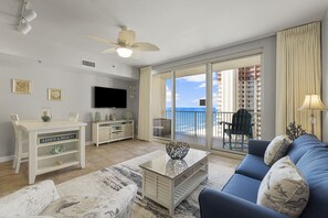 TV - Newly Renovated 15th Floor Condo with Gulf View (Panama City Beach)