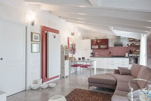 TV - MATTHEWS 4 (Desenzano del Garda)