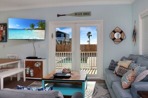 TV - Casa Linda: Beachview Retreat with Pool Paradise (Mexico Beach)