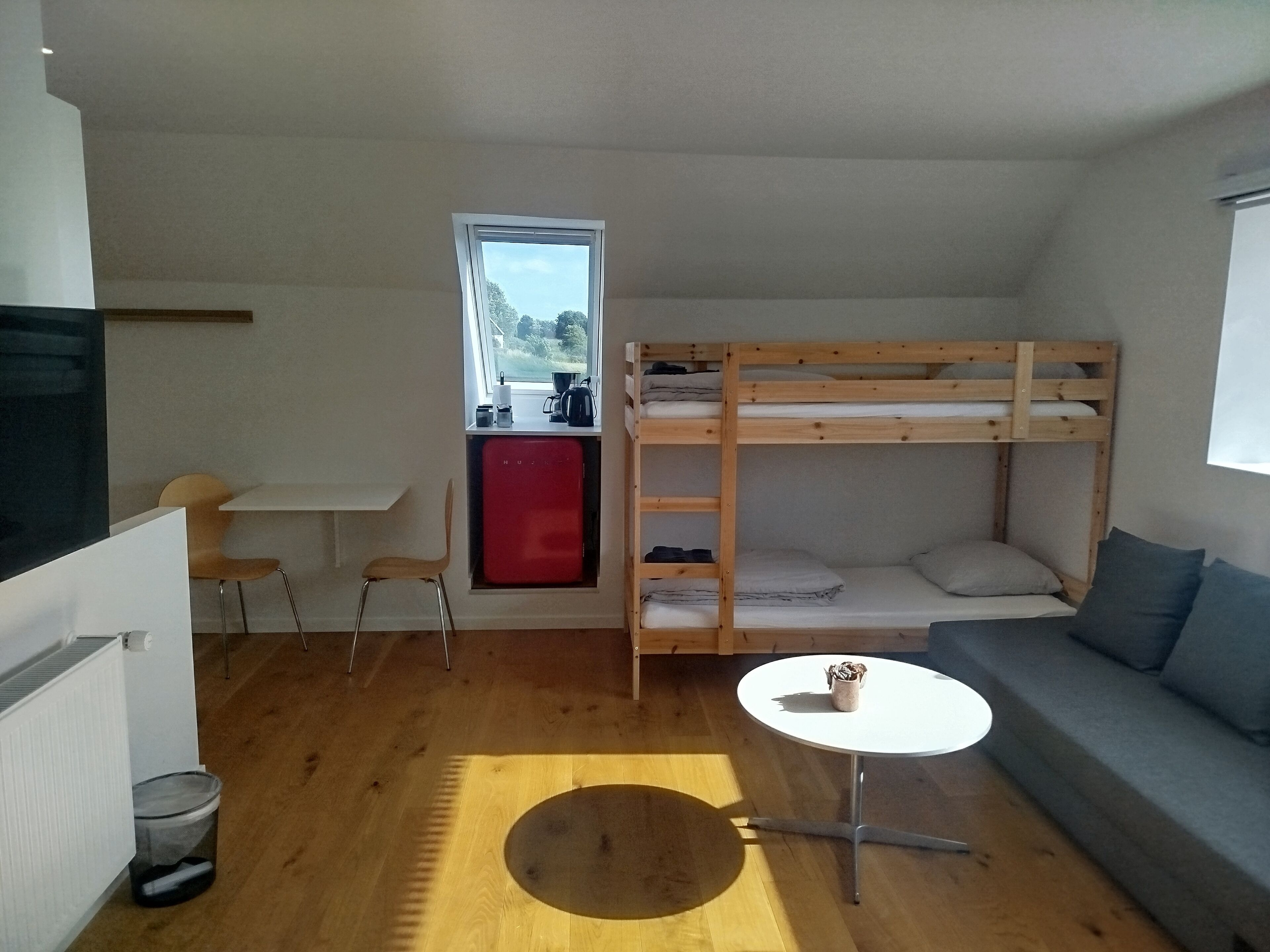 Deluxe Studio | Premium bedding, individually decorated, individually furnished