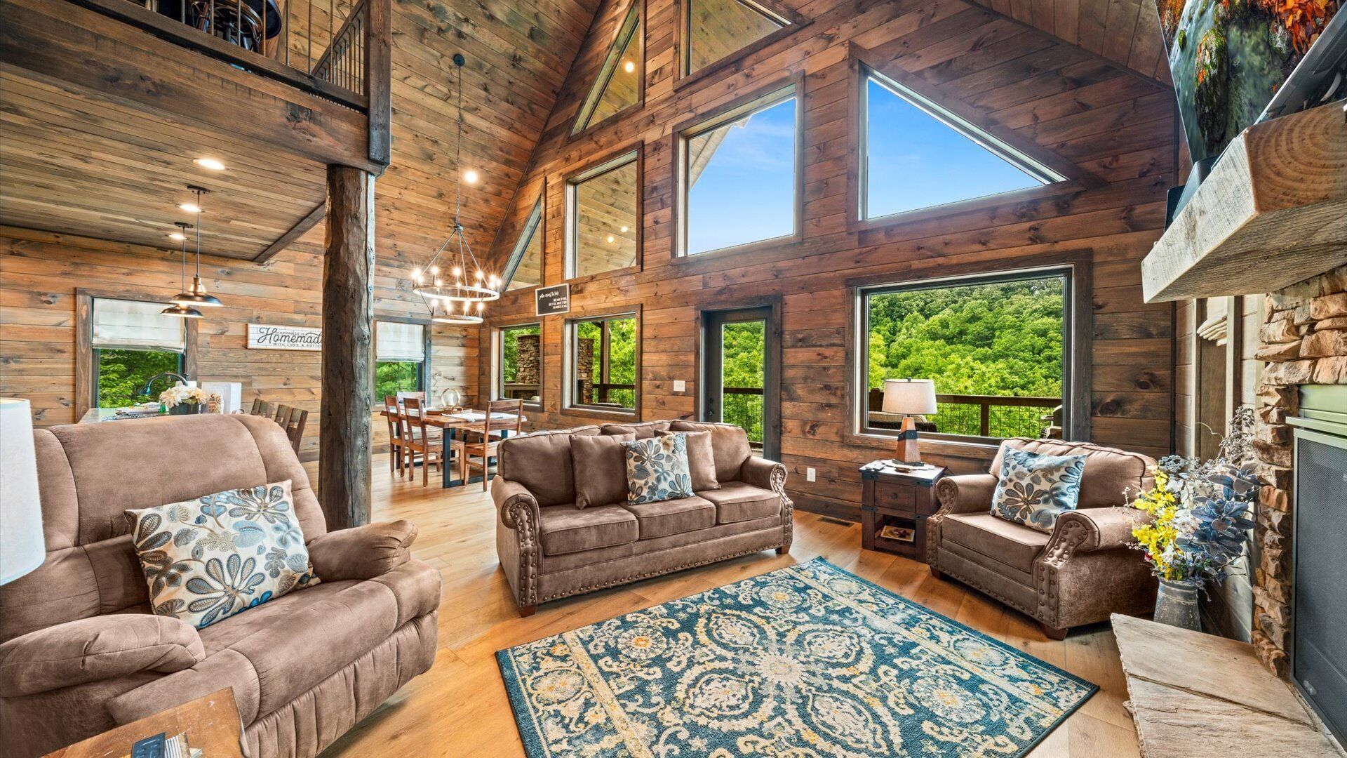 Smart TV, fireplace, video games