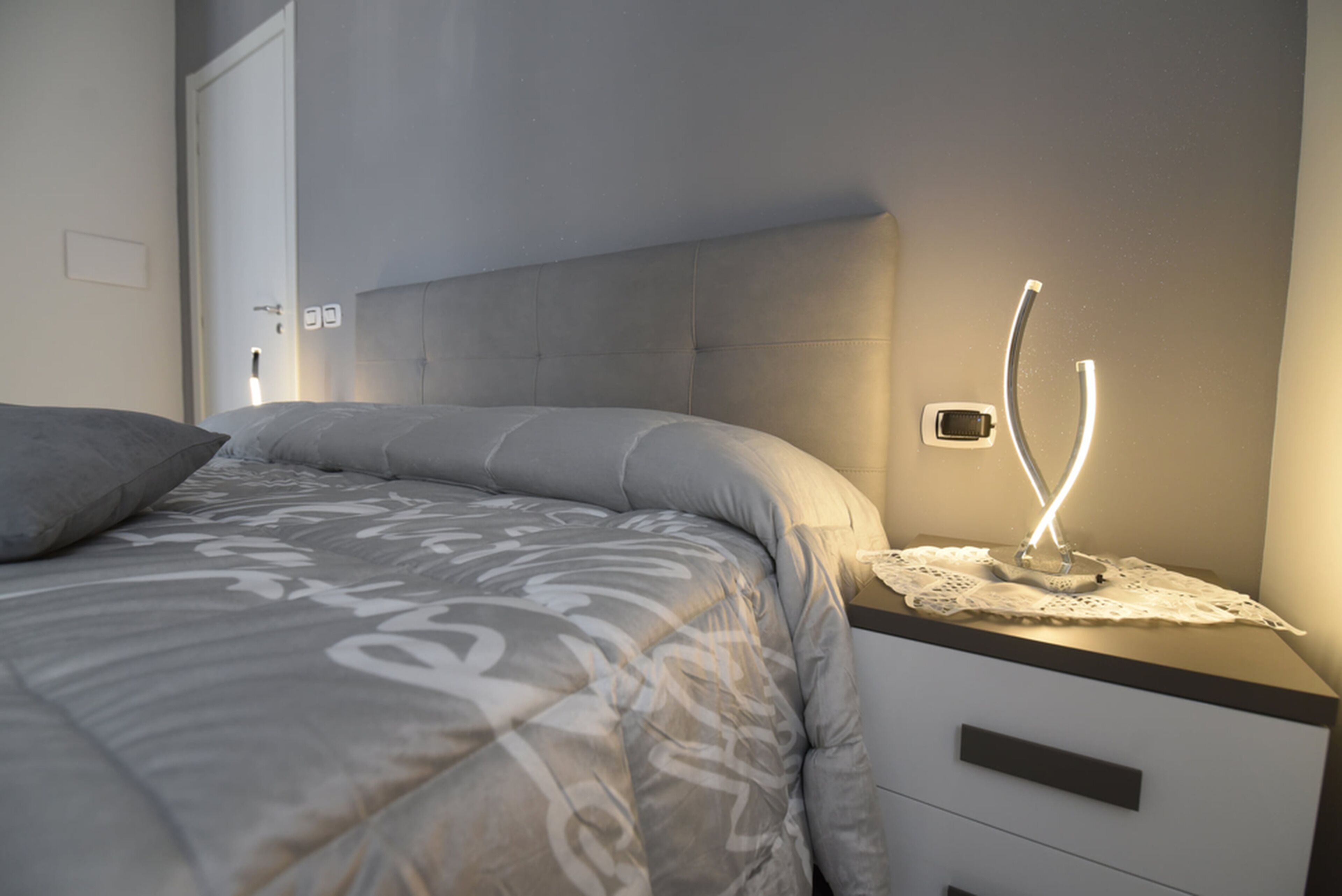 Camera Superior, balcone, vista mare | Una cassaforte in camera, una scrivania, tende oscuranti, Wi-Fi gratuito