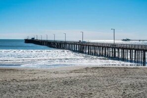 Beach nearby - Blue Skies - Avila Beach Condo (Avila Beach)