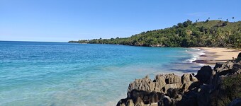 Experience Paradise Mountain-View,Stunning beach front Villa Just 5 step away.