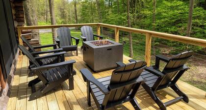 Peaceful Naples Cabin w/ Deck & Stream Views