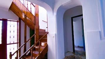 Asrama Umum Comfort | Area keluarga