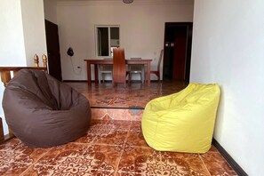 Comfort Shared Dormitory | Living area