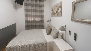 1 habitación, wifi y ropa de cama