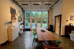 Interior - THE HIDDEN COTTAGE Private, Relaxing, Great Location, Has Everything You Need (Saugerties)