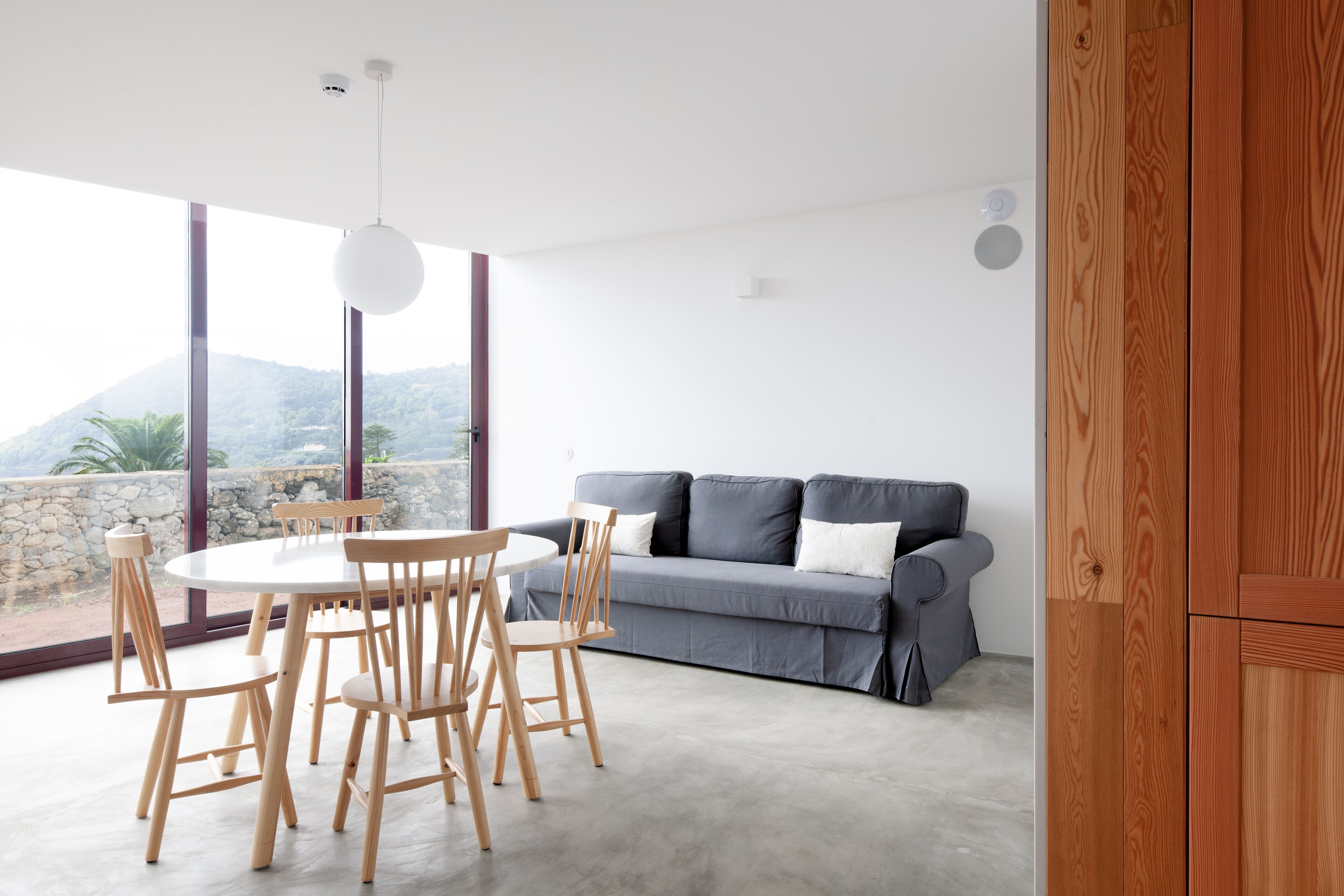 Televisión LED 50 pulgadas con canales de televisión por cable