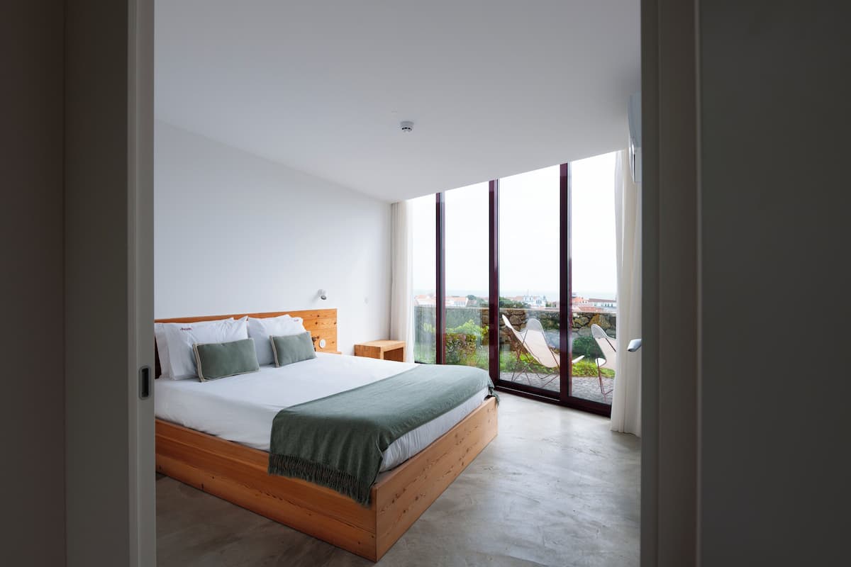Villa familiar | 2 habitaciones, ropa de cama hipoalergénica y edredón