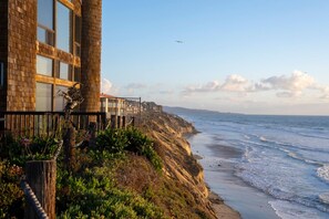 ビーチ、サンラウンジャー、ビーチタオル