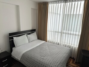 3 soverom, strykejern/-brett, wi-fi (inkludert) og sengetøy