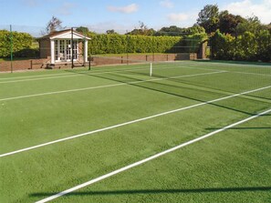 Unclassified image, 4 of 22, button - Oaklands Farm - Cottage 4 (East Tytherley)