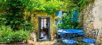 Maison Acacia - Six Bedroom Villa, Sleeps 12