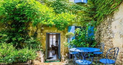 Maison Acacia - Sechs Schlafzimmer Villa, Schläft 12