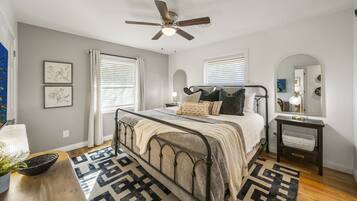 3 habitaciones, tabla de planchar con plancha y wifi gratis