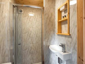 Towels - 1 bedroom accommodation in Bridgnorth and Ironbridge (Bridgnorth and Ironbridge)