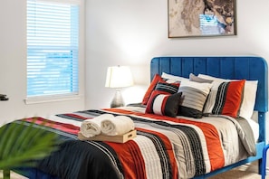 3 bedrooms, iron/ironing board, travel crib, free WiFi