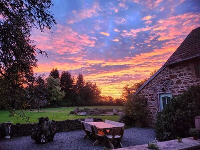 2 bedroom French Dog Friendly Gite with access to large garden and swimming pool