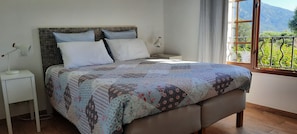 2 bedrooms, iron/ironing board, free WiFi, bed sheets - Propriano T3 Tout Confort, Terrasse de 25m², 3 Piscines et Terrain de Tennis (Propriano)