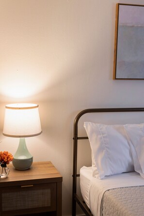 1 bedroom, iron/ironing board, WiFi, bed sheets