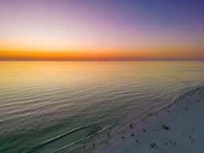 Beach nearby - 5BR, Sleeps 18, FREE Htd Pool, Close to IMG, Beach (Bradenton)