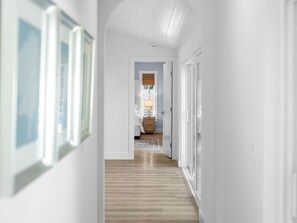 Interior - 5BR, Sleeps 18, FREE Htd Pool, Close to IMG, Beach (Bradenton)