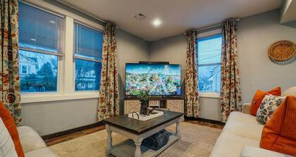 Pet Friendly! Firepit & Gameroom- Walk To Restaurants, 15 Mins To Hershey Park!