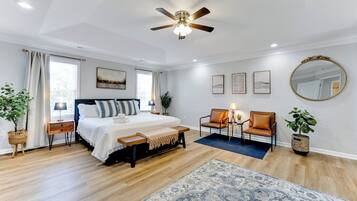 3 chambres, fer et planche à repasser, lit parapluie, Wi-Fi gratuit