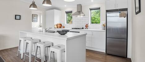 Fridge, microwave, dishwasher, toaster