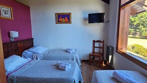 2 Schlafzimmer, Reisekinderbett, kostenloses WLAN, Bettwäsche