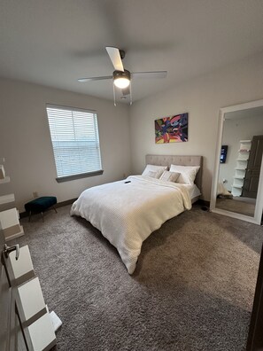 1 Schlafzimmer, Bügeleisen/Bügelbrett, WLAN